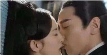 明星舌吻伸舌头,舌吻伸舌头的浪漫瞬间