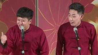 相声演员李丁搞笑表演